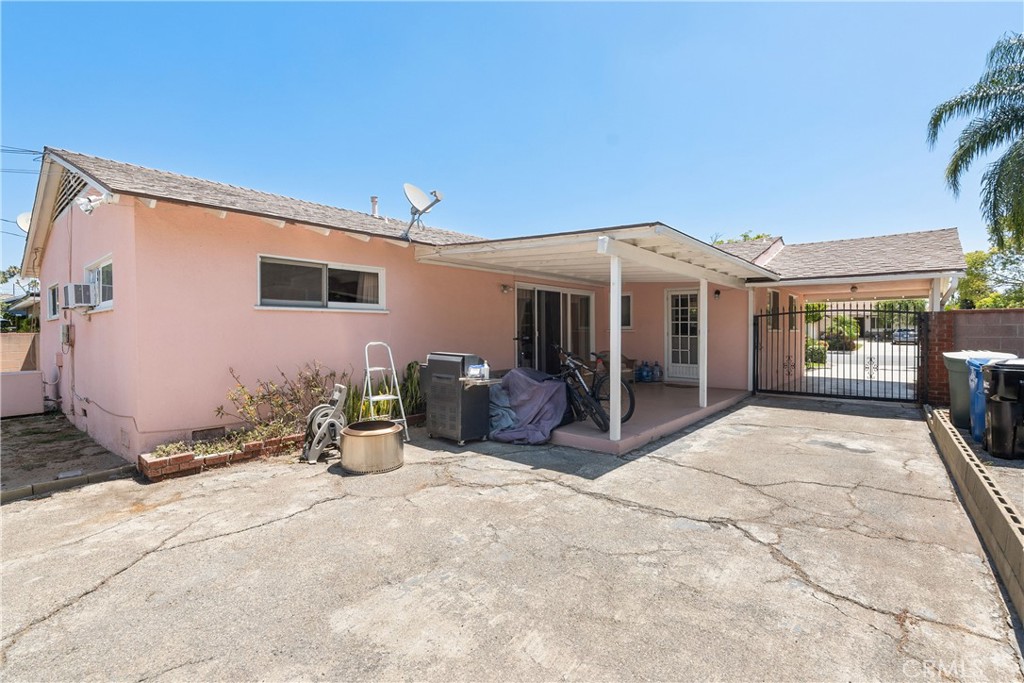 Property photo 32