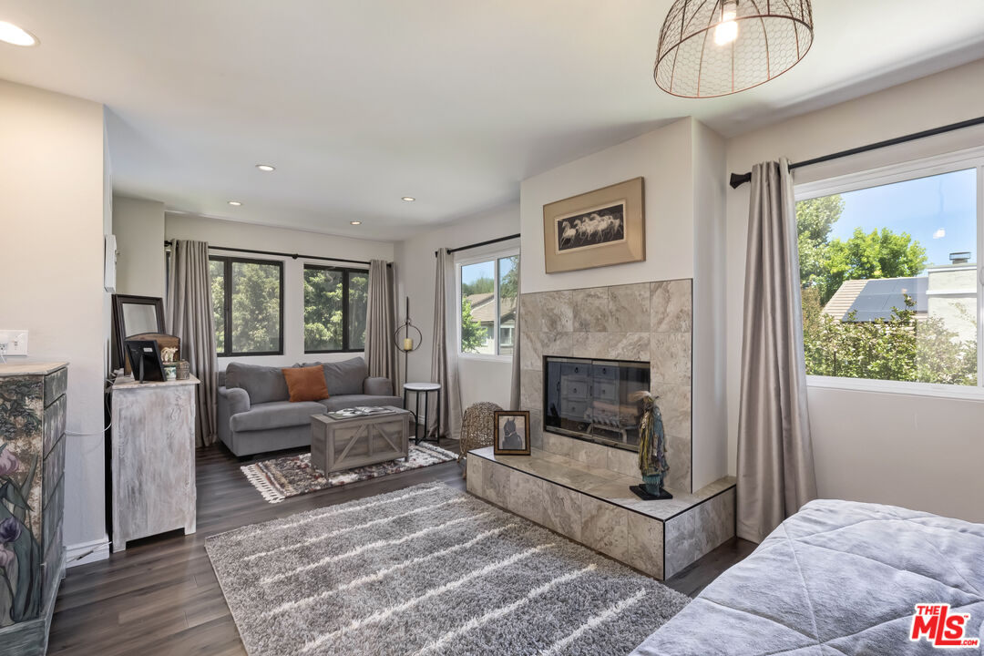 Property photo 50