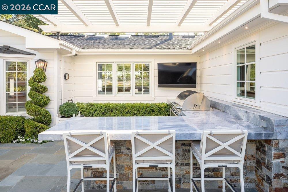 Property photo 42