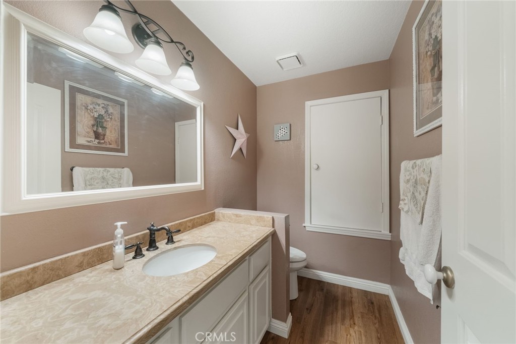 Property photo 24