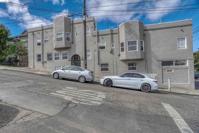 Property photo 31