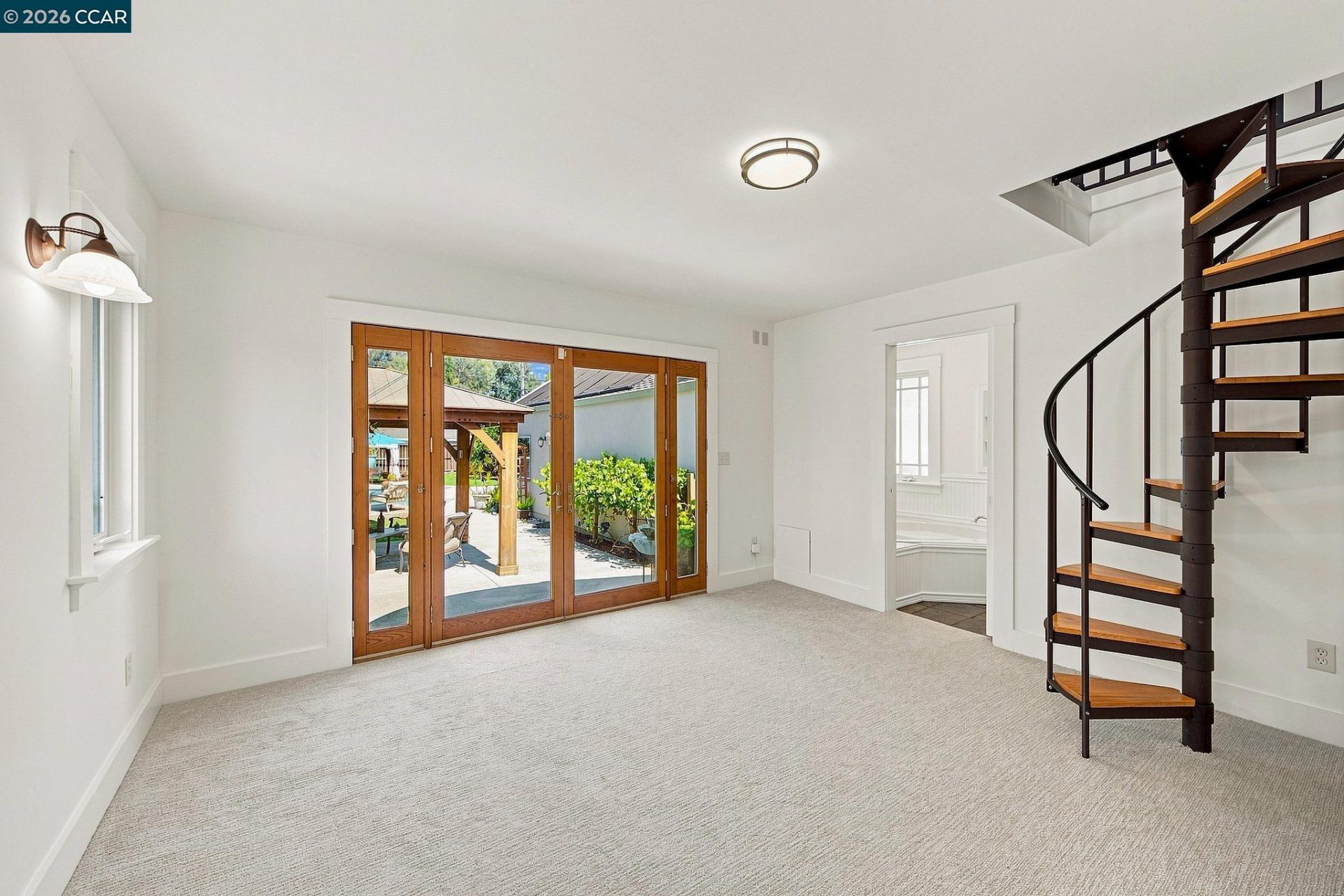 Property photo 32