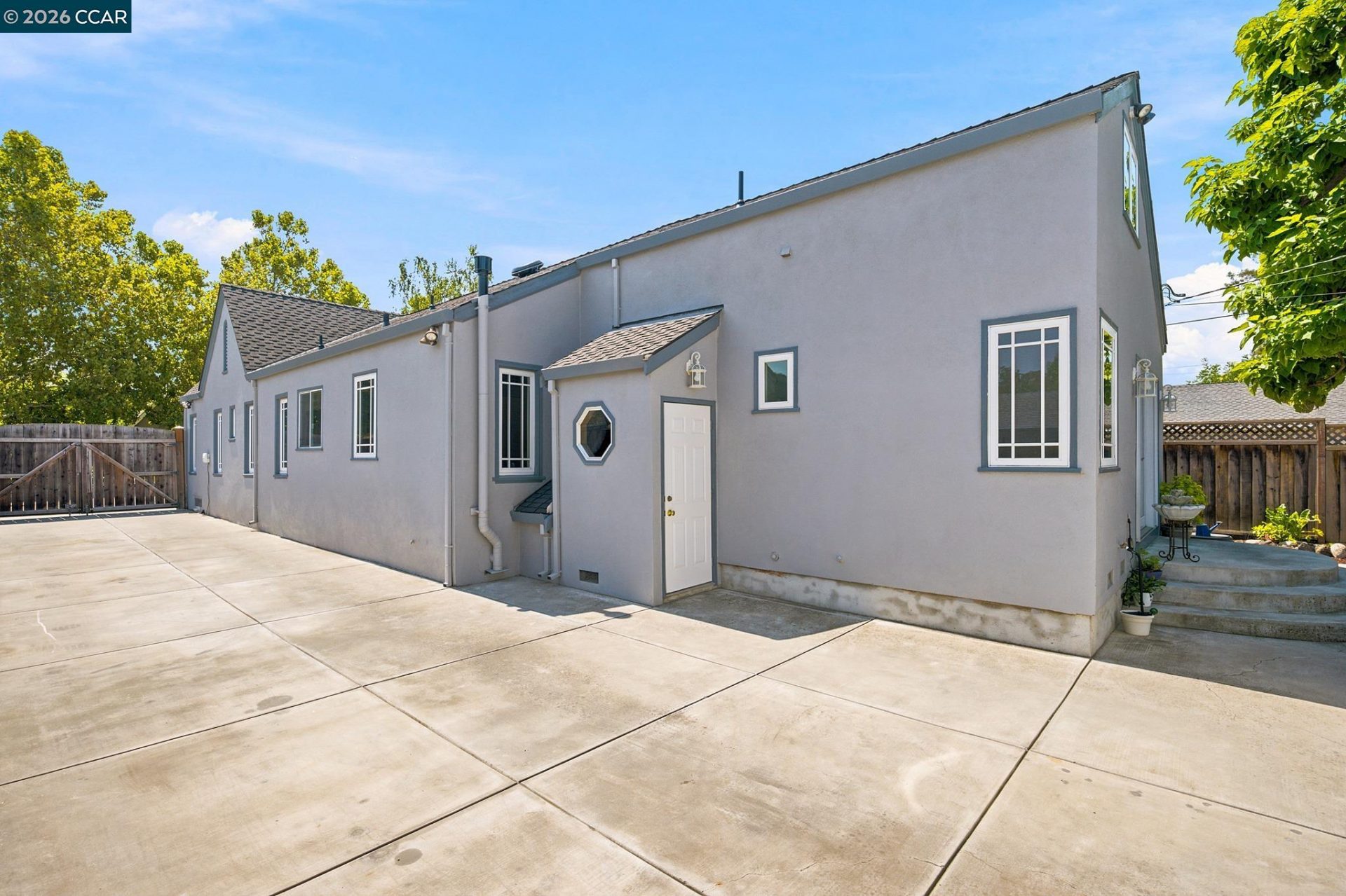 Property photo 46