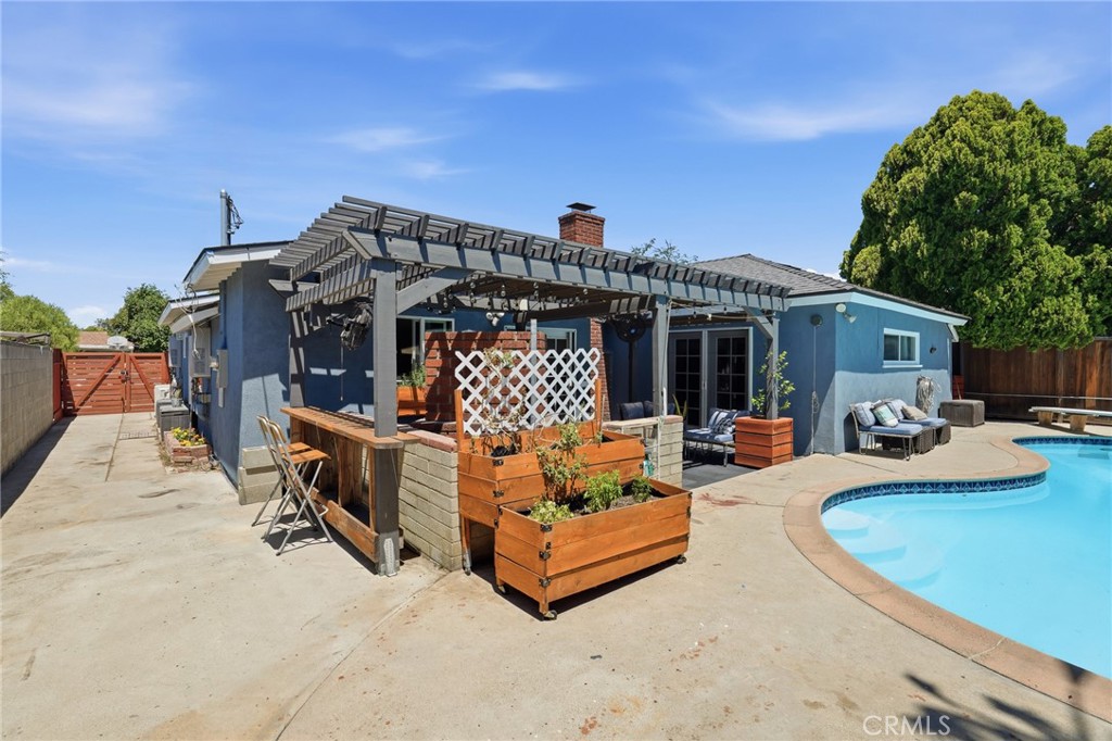 Property photo 32