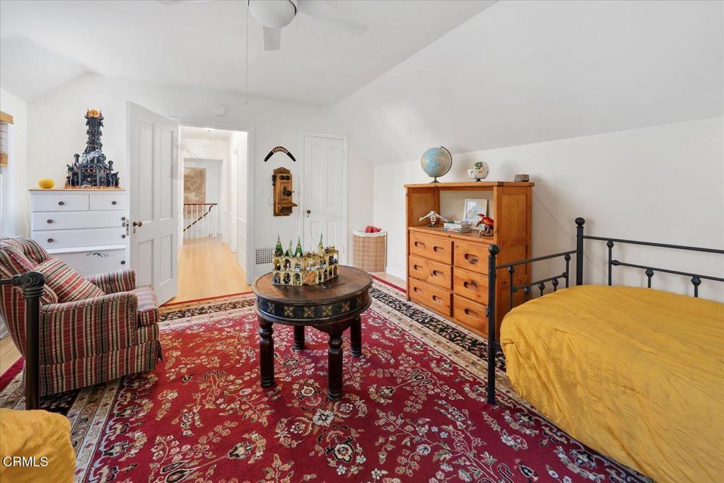 Property photo 44