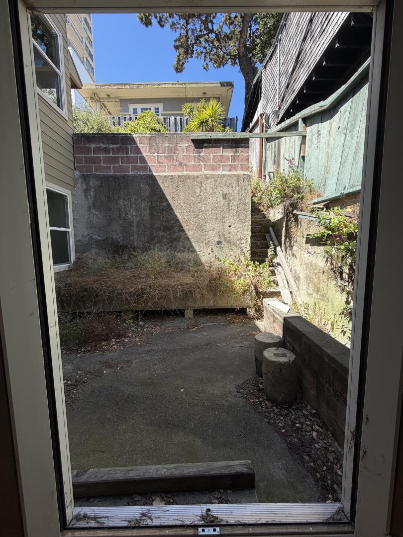 Property photo 31