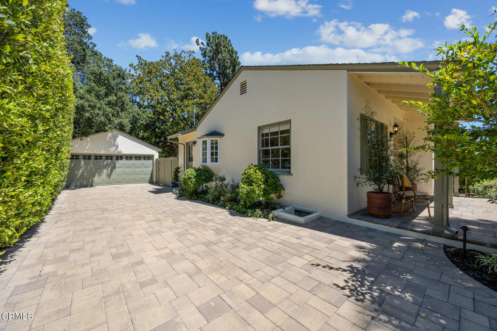 Property photo 32