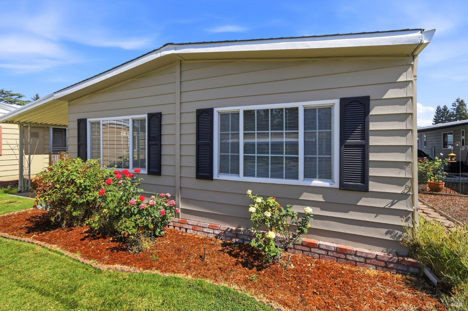 Property photo 35