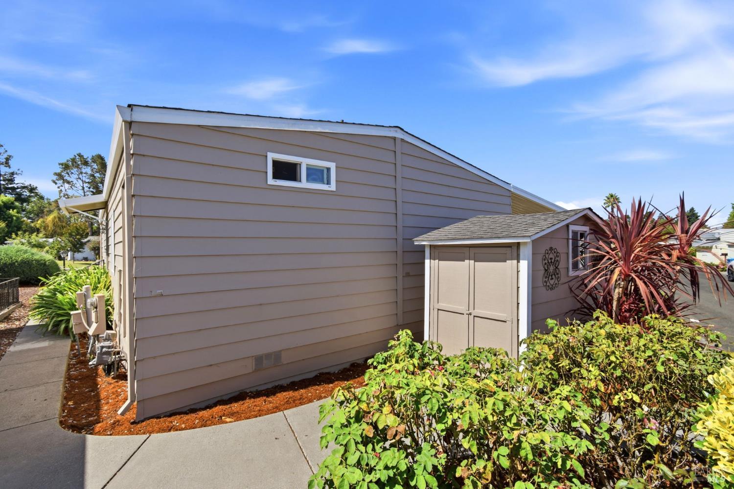 Property photo 37