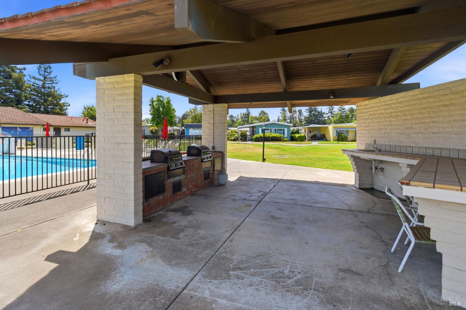 Property photo 41
