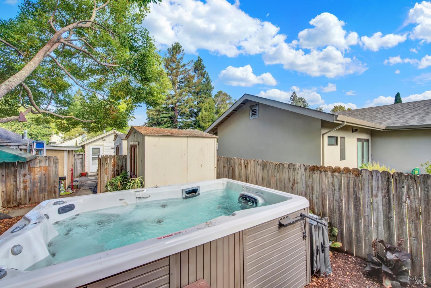 Property photo 35