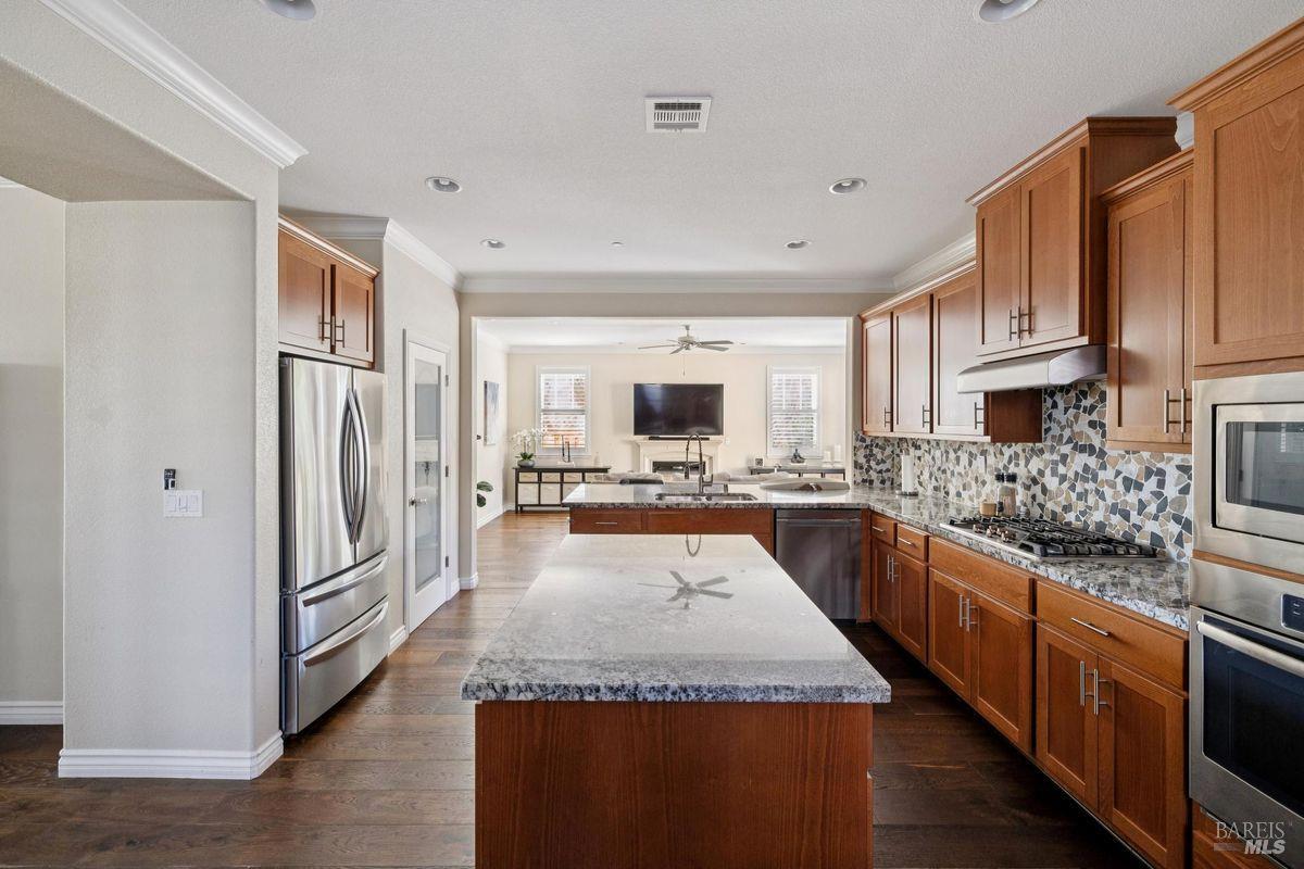 Property photo 24