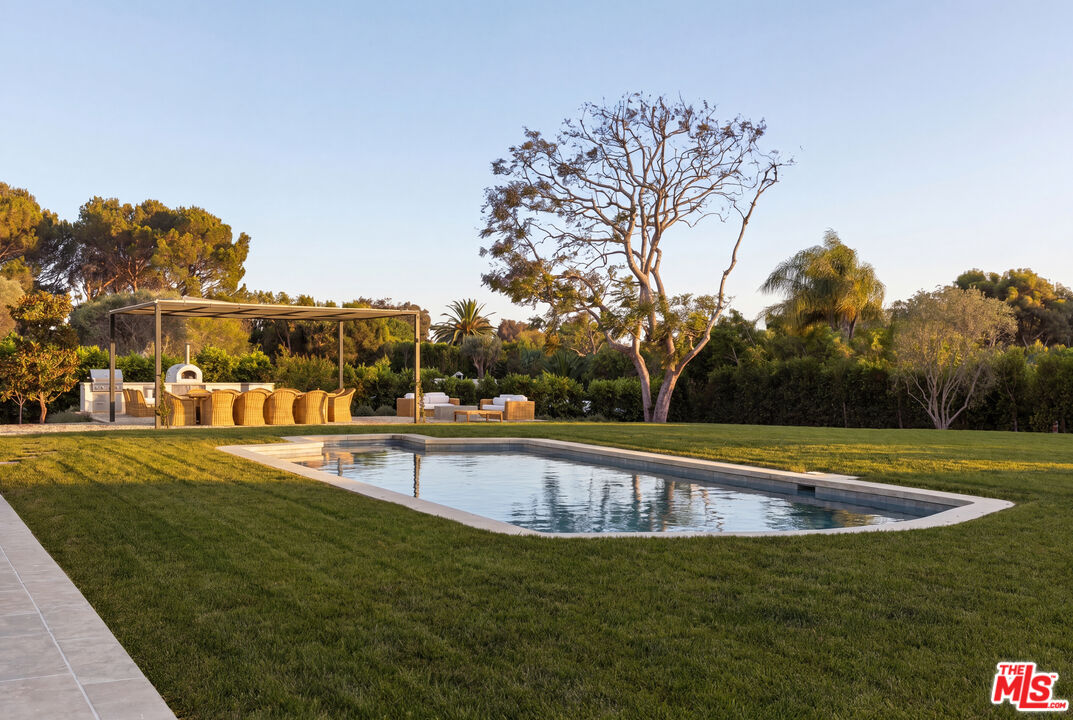 Property photo 36