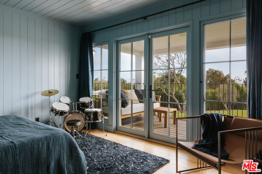 Property photo 44