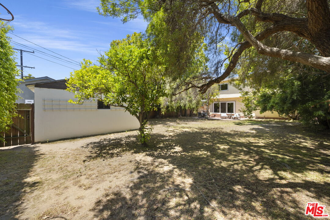 Property photo 35
