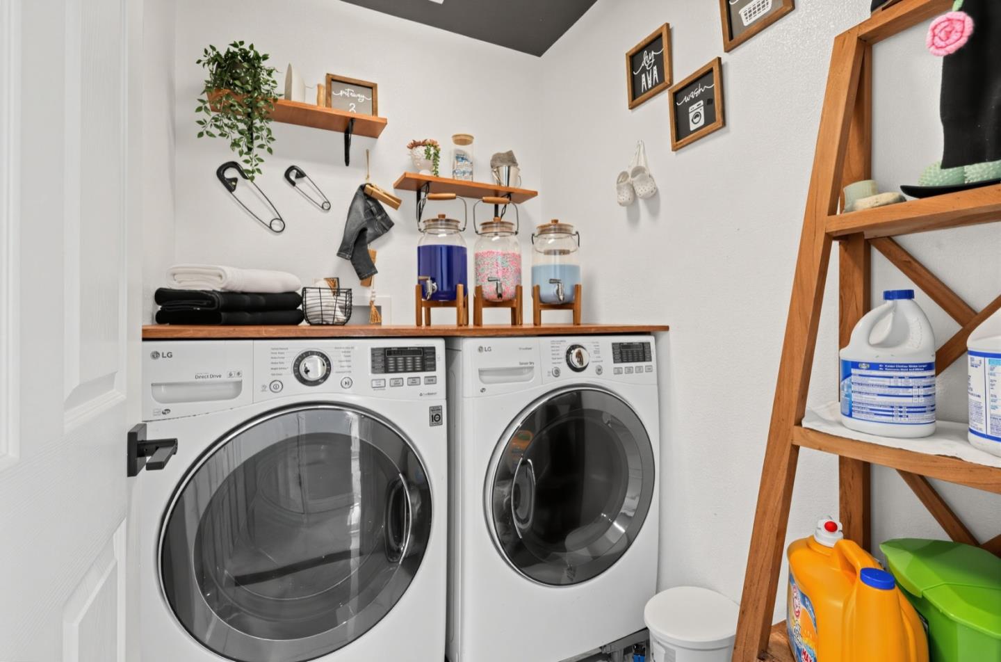 Property photo 28