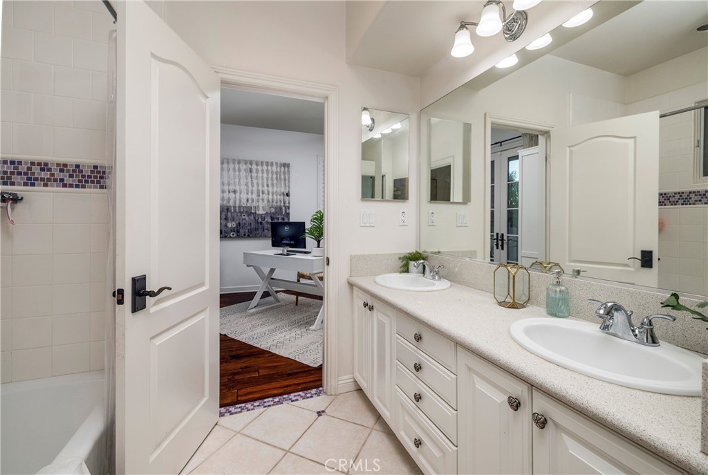 Property photo 47