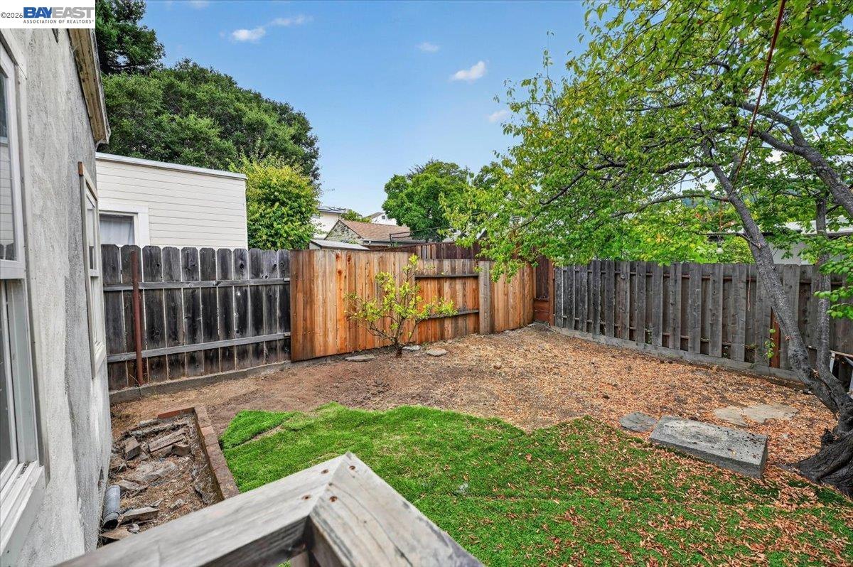 Property photo 28