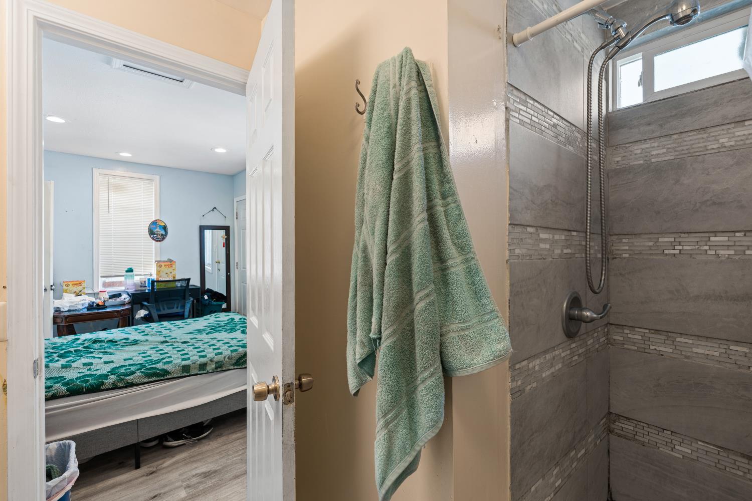 Property photo 38