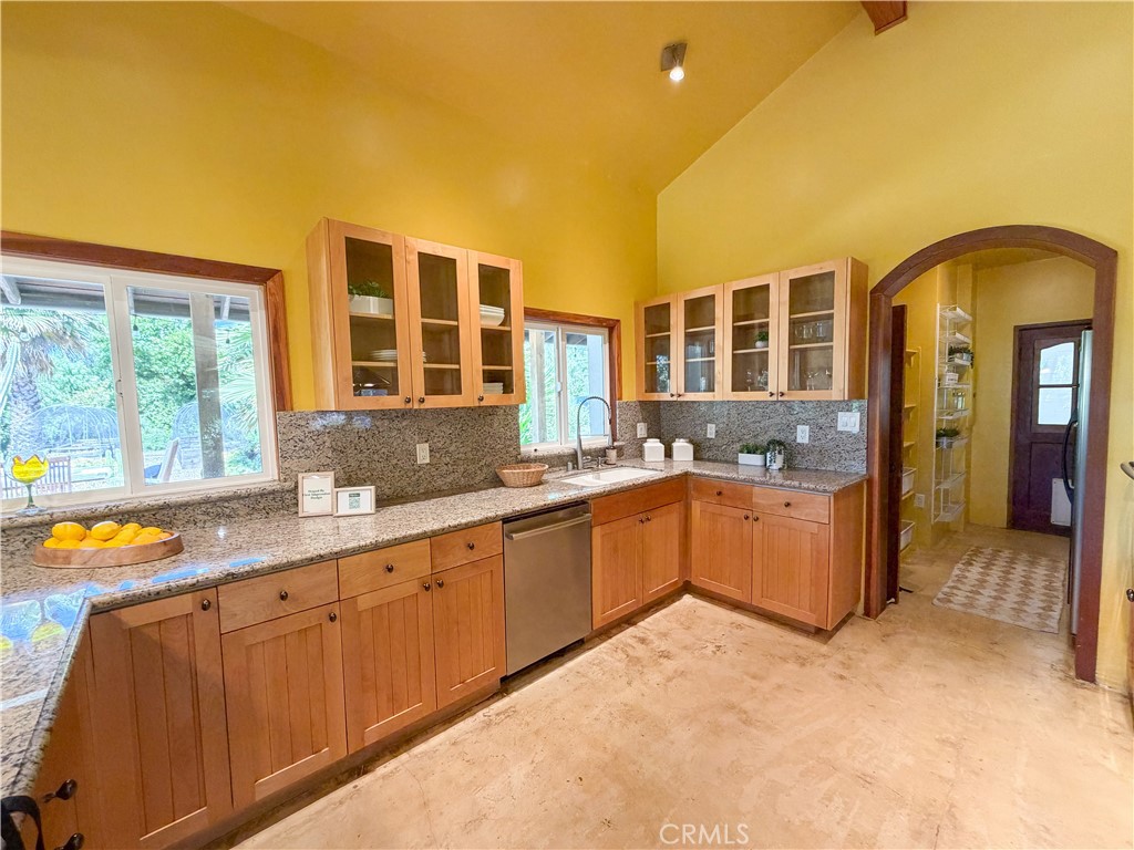 Property photo 25