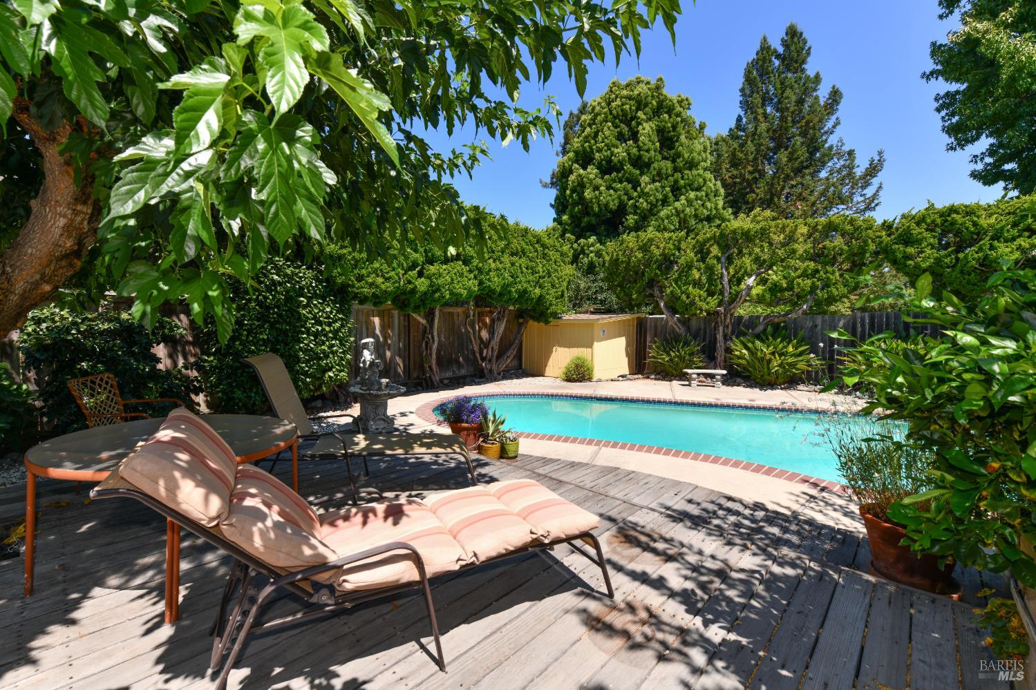 Property photo 32
