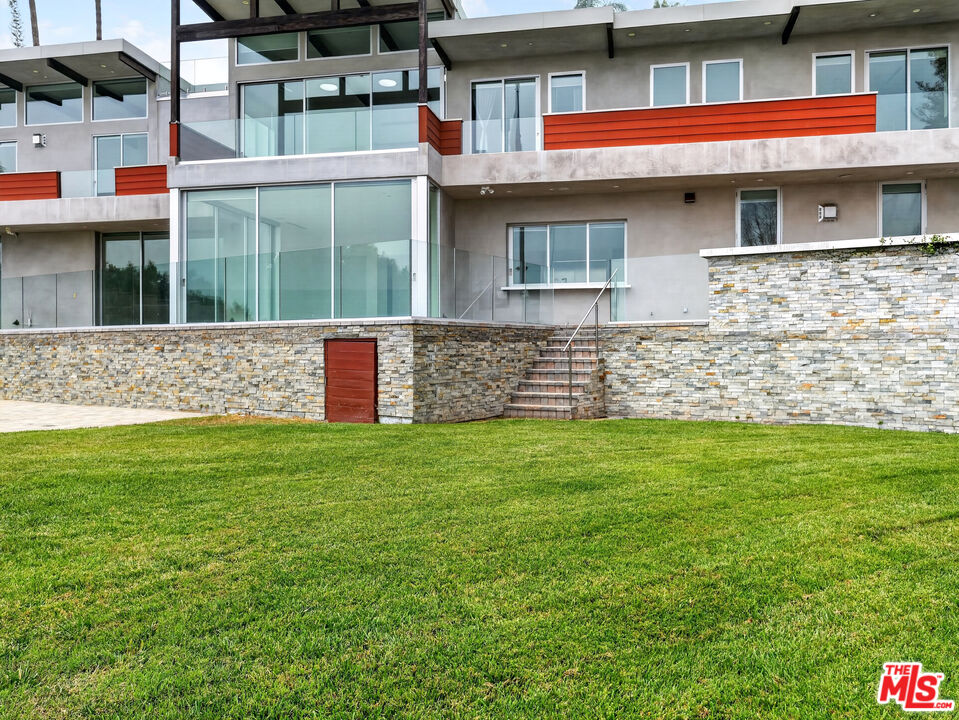 Property photo 42
