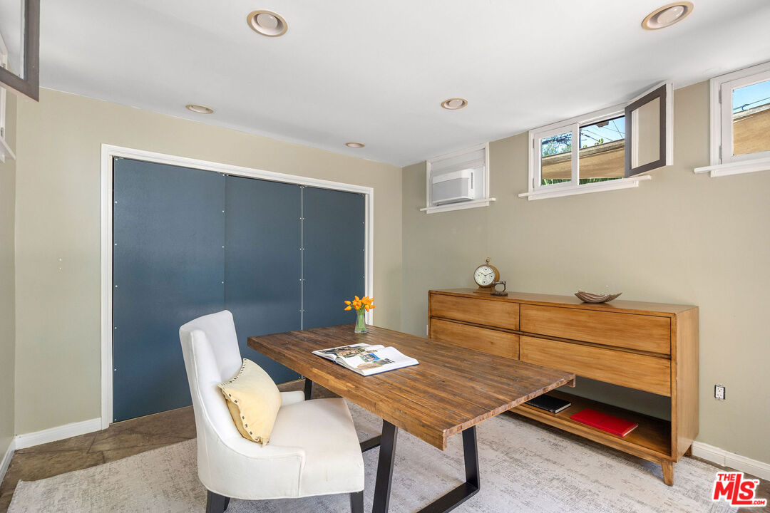 Property photo 50