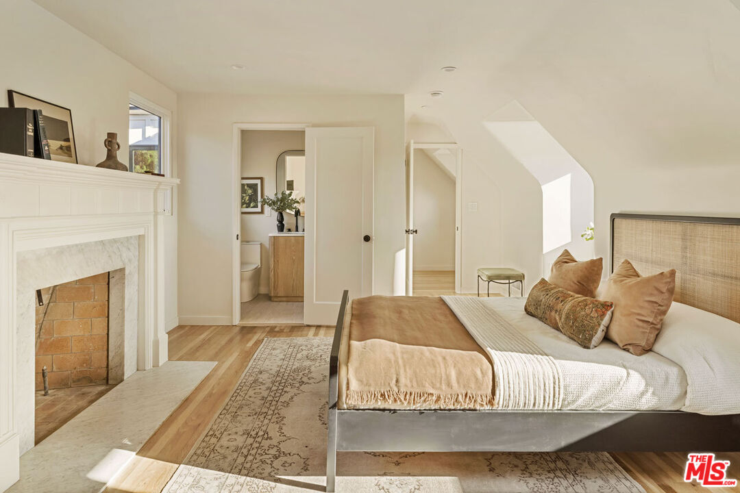 Property photo 37