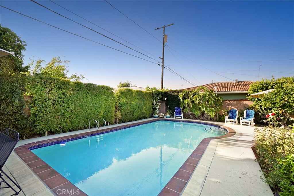Property photo 38