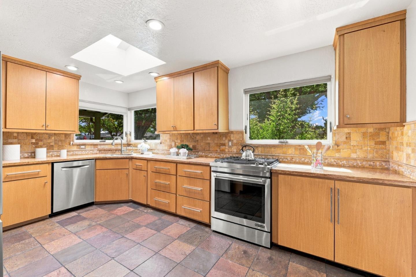 Property photo 16