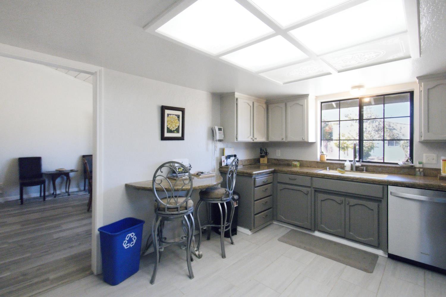 Property photo 44