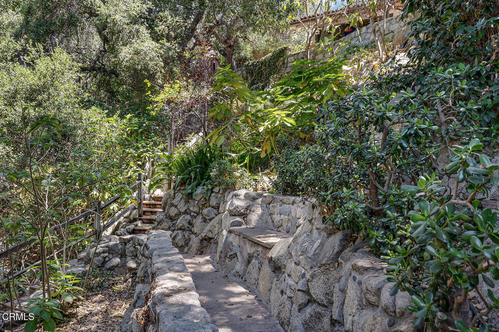 Property photo 40