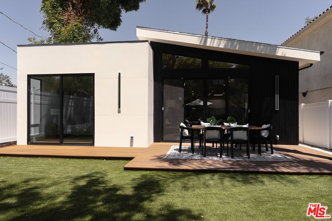 Property photo 32