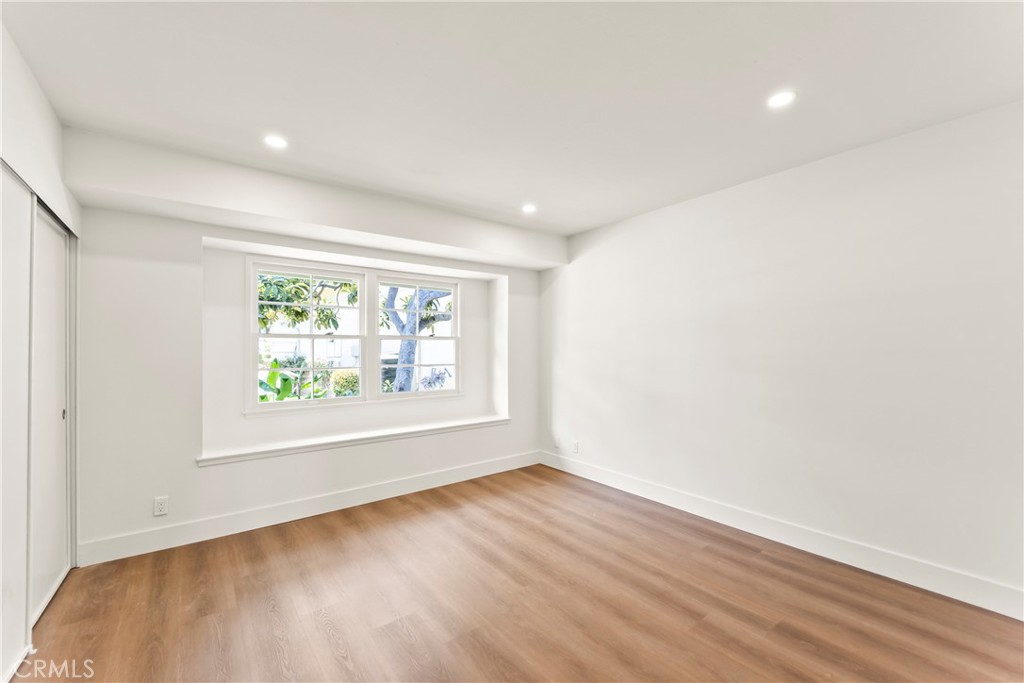 Property photo 50