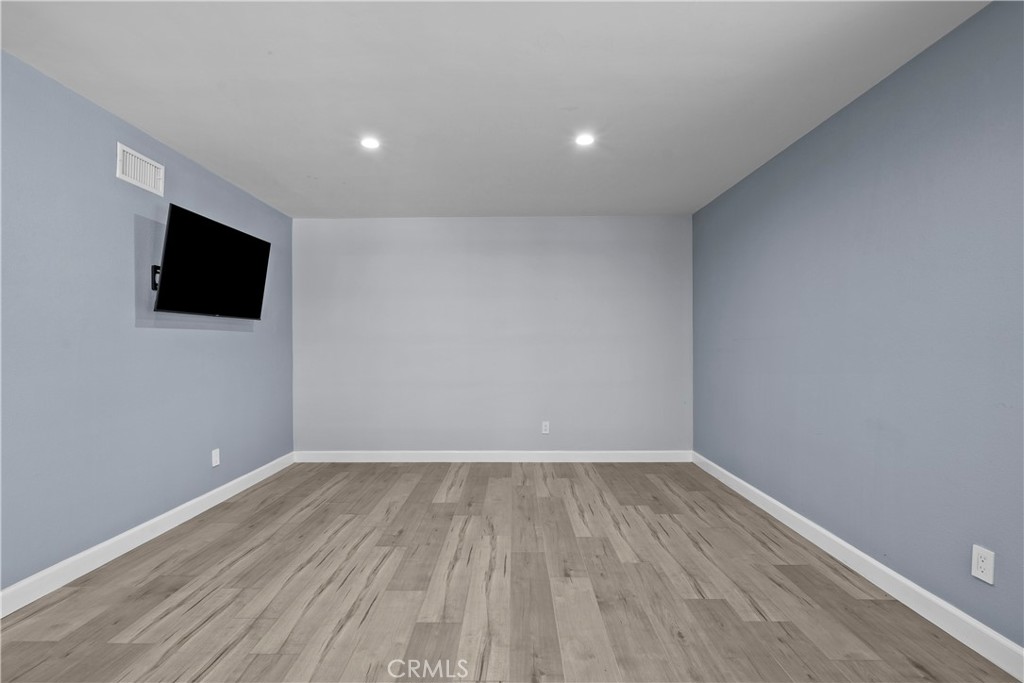 Property photo 50