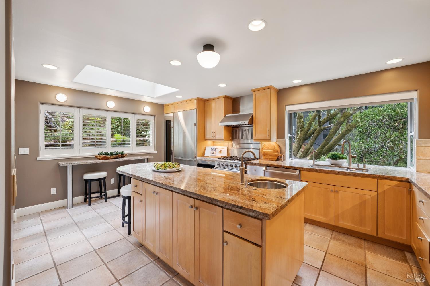 Property photo 34