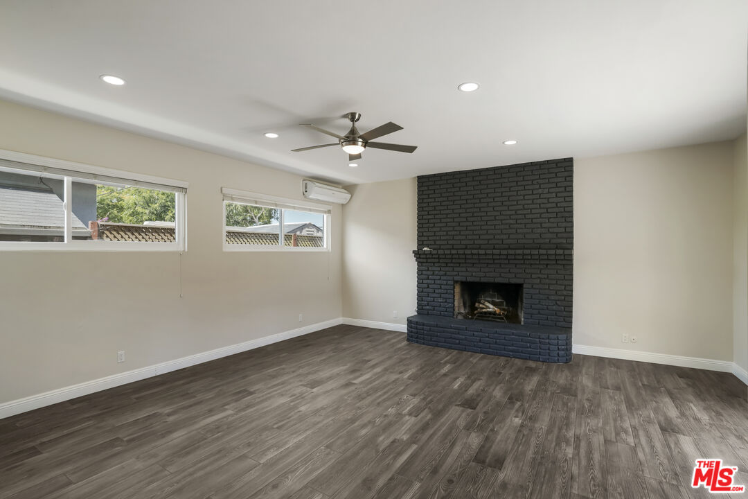 Property photo 50