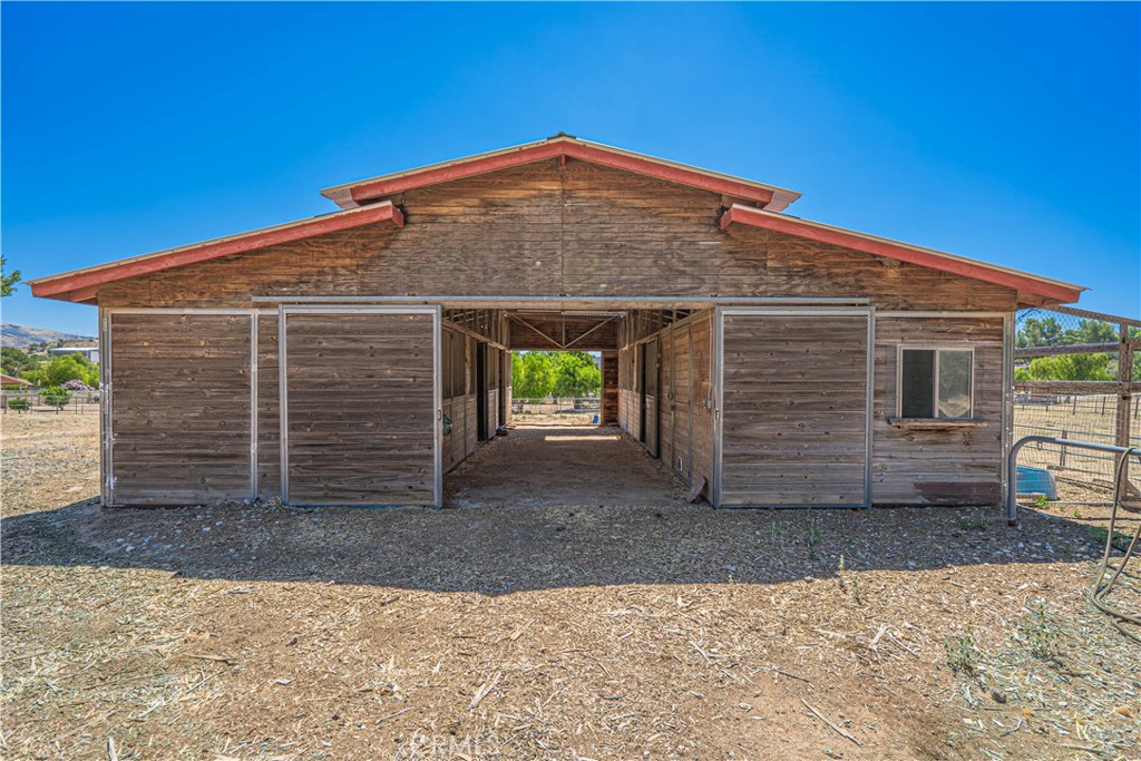 Property photo 40