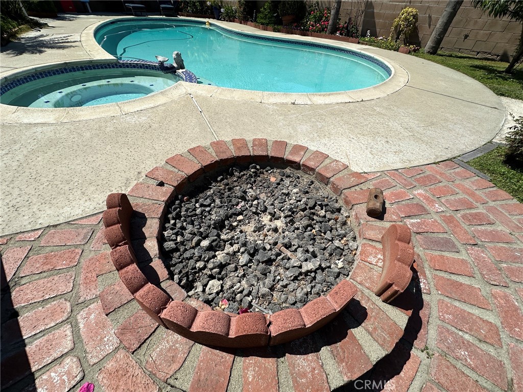 Property photo 38