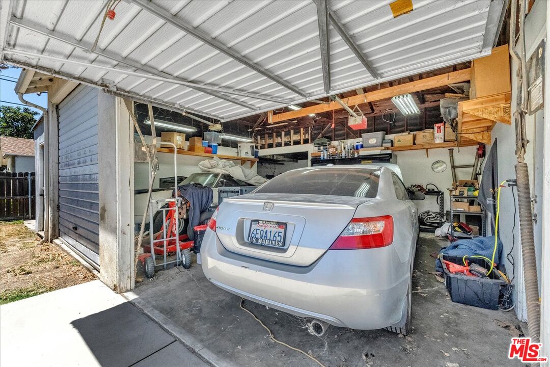 Property photo 31