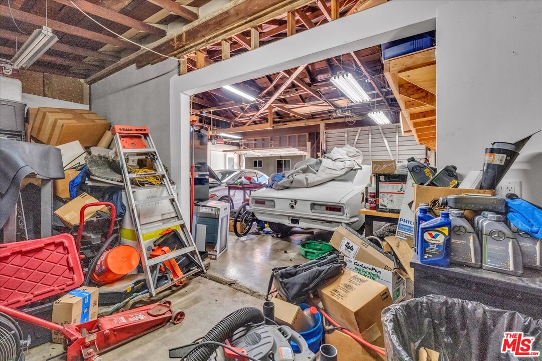 Property photo 32