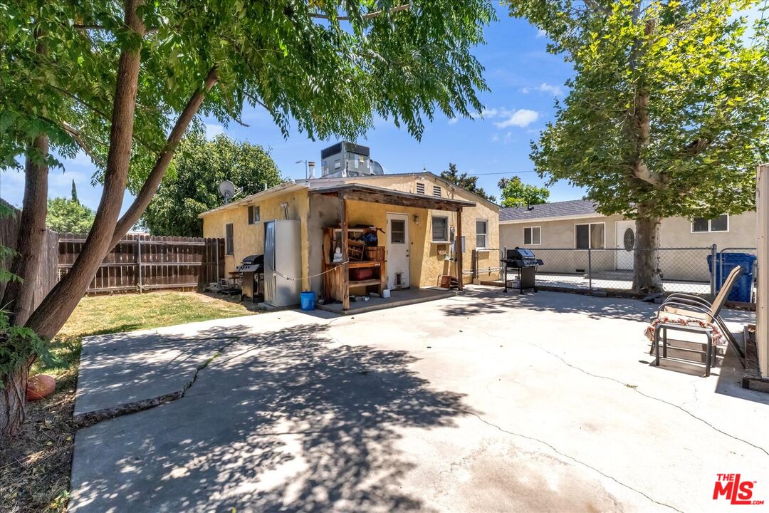 Property photo 35