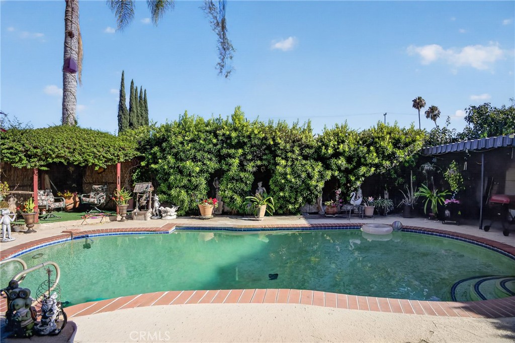 Property photo 35