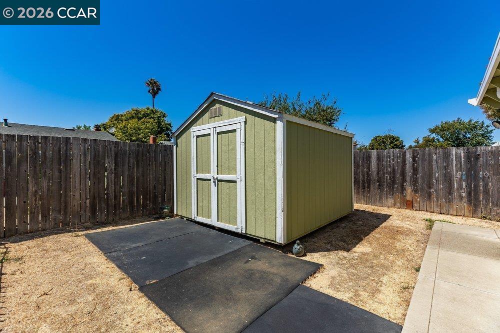 Property photo 33