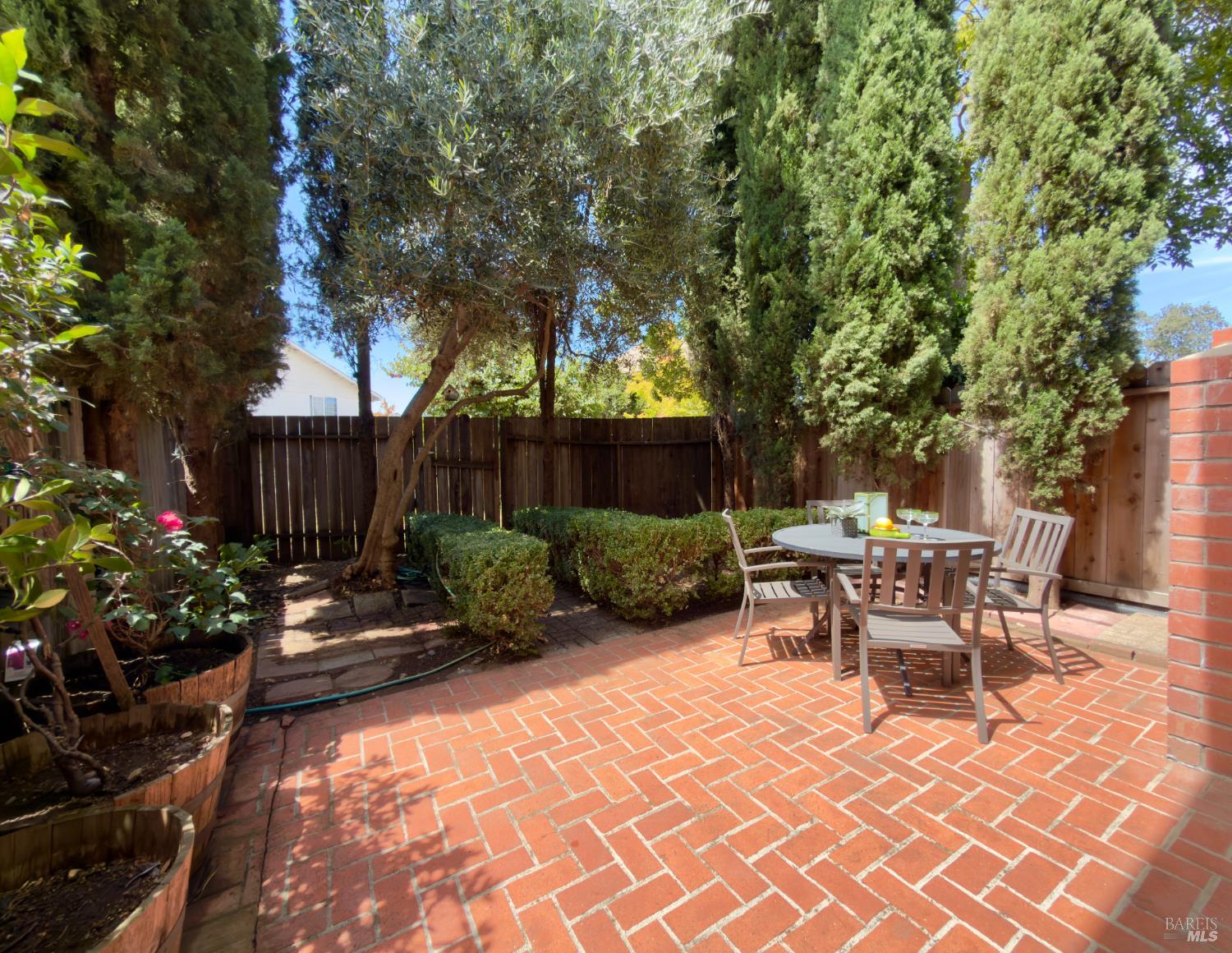 Property photo 27