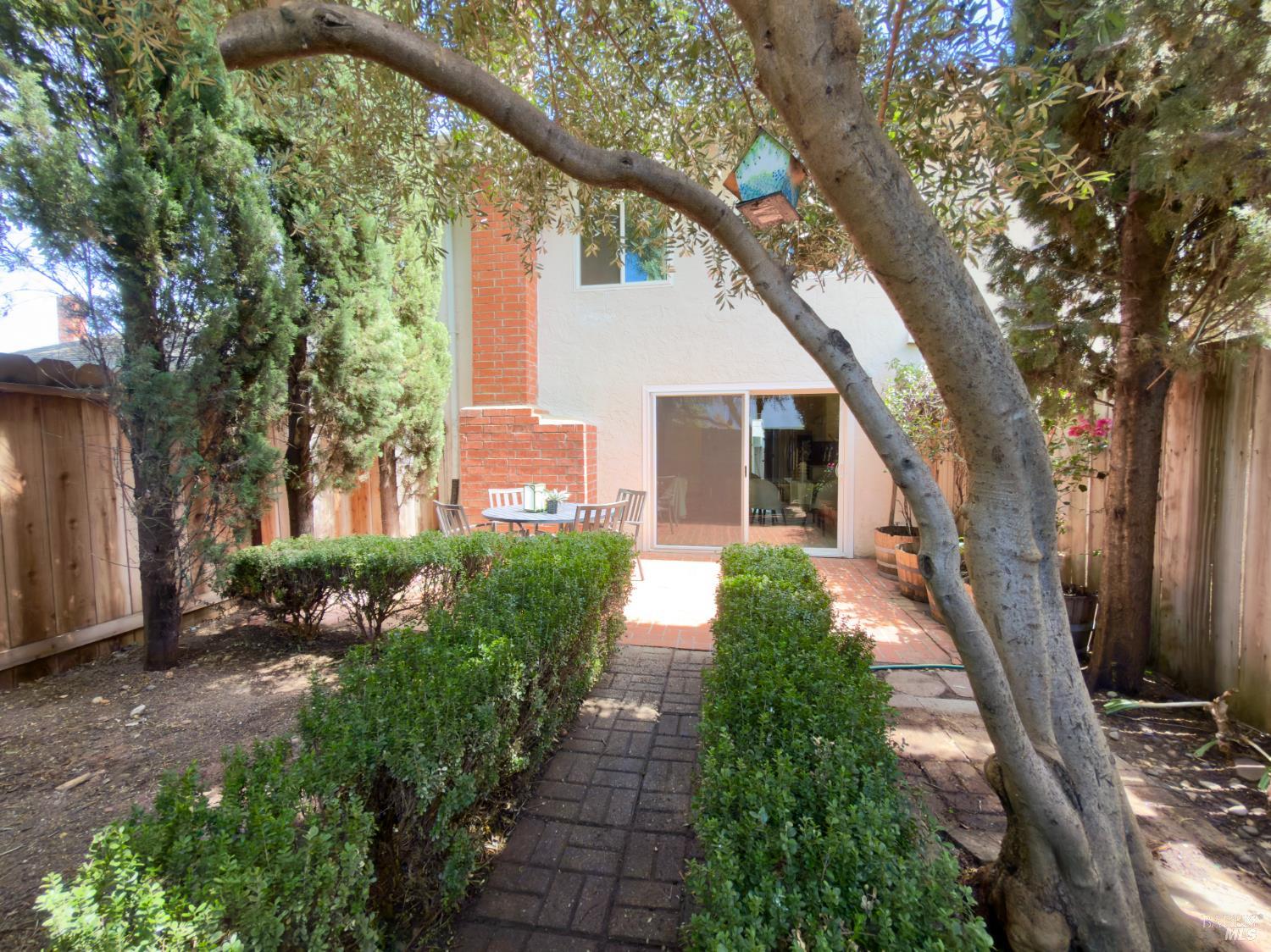 Property photo 30