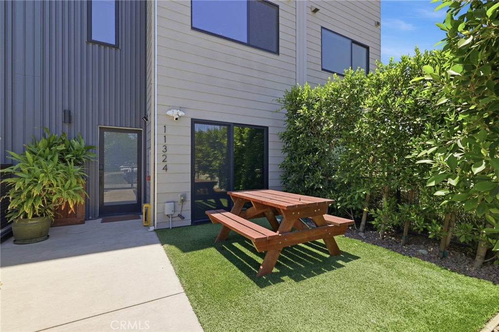 Property photo 37