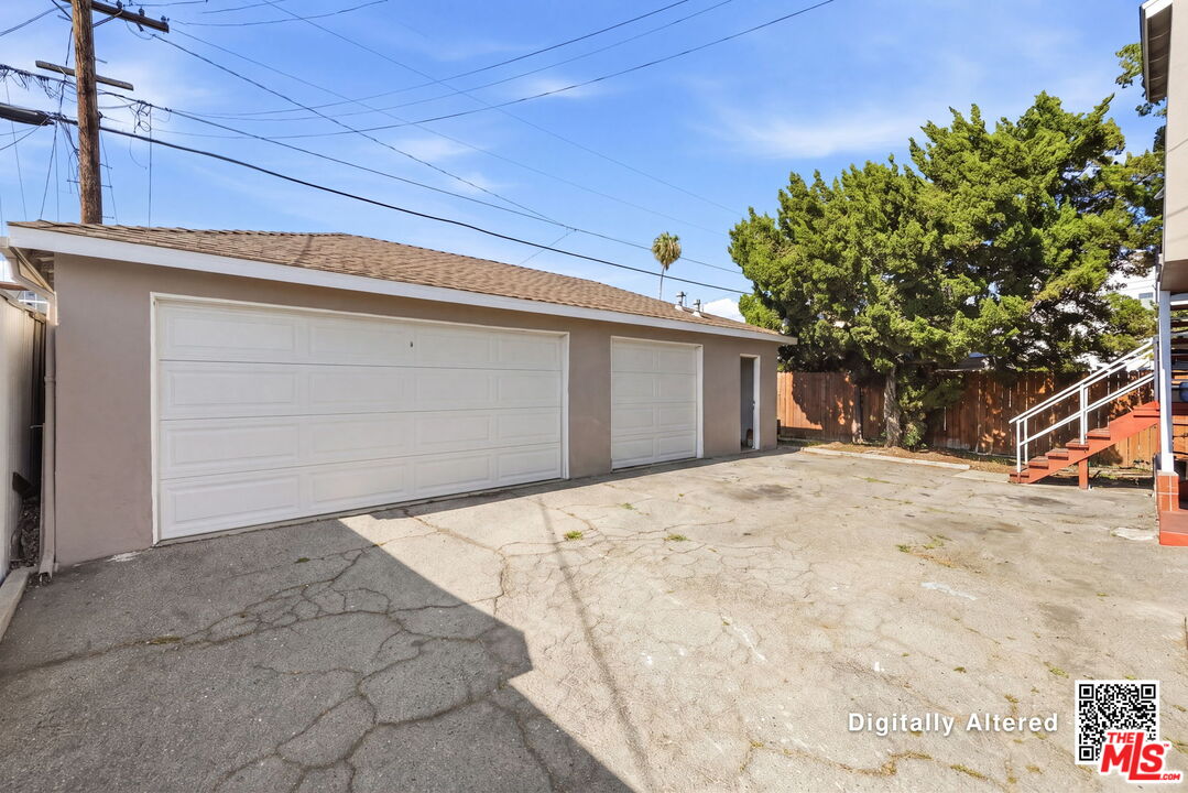 Property photo 35