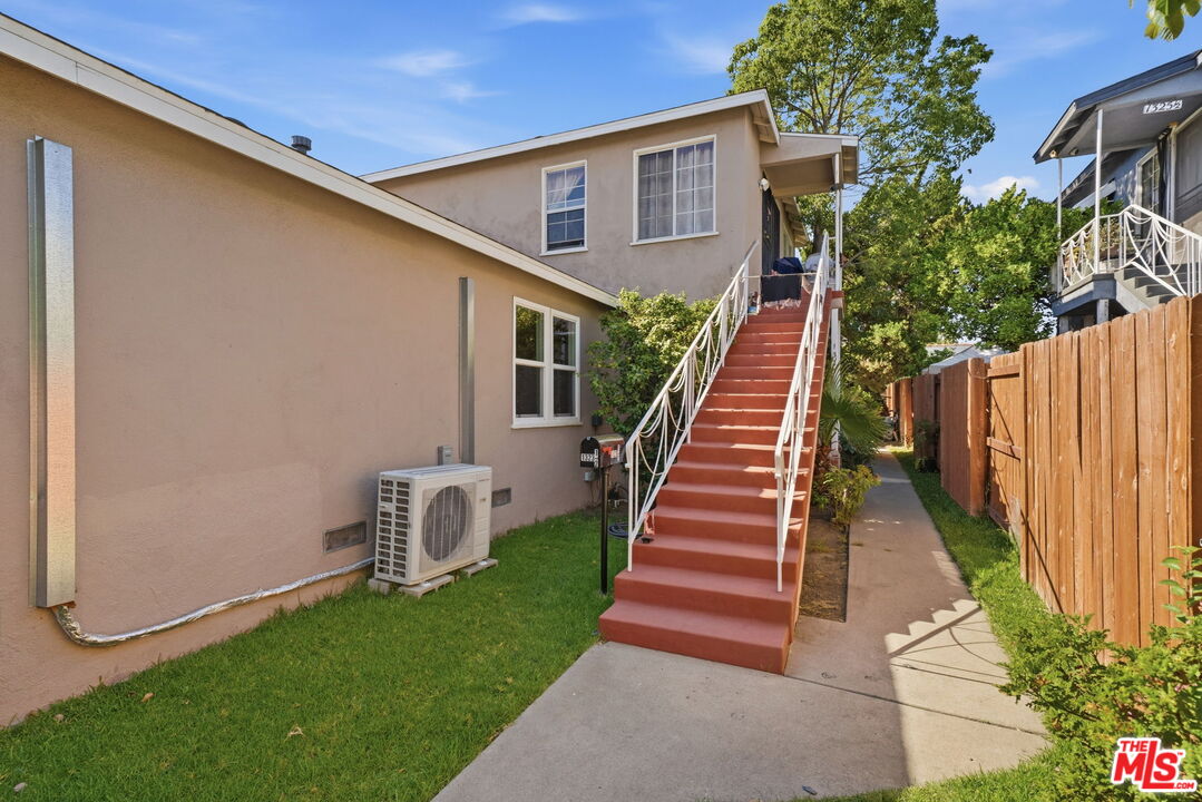 Property photo 36