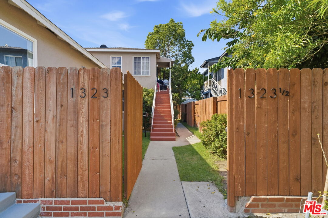 Property photo 37